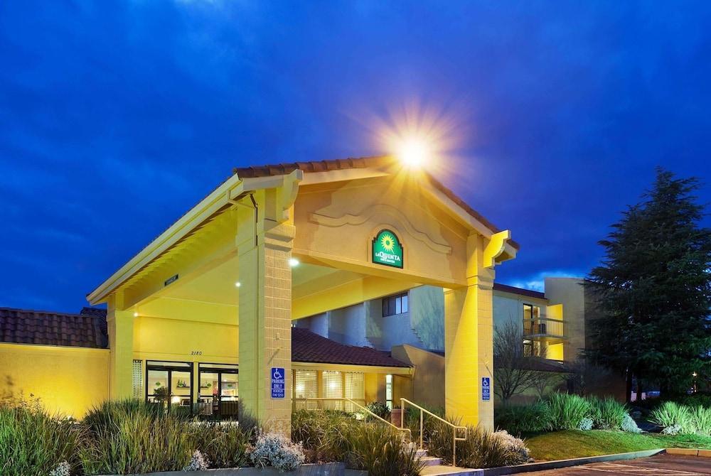 La Quinta By Wyndham Redding Hotel Kültér fotó